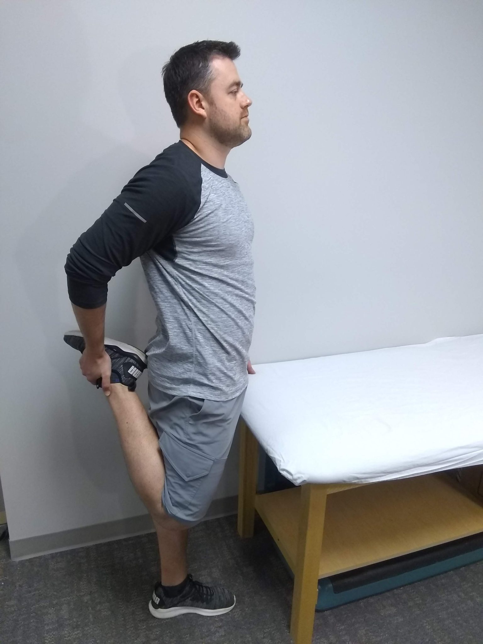 Standing Quad Stretch Ending Position